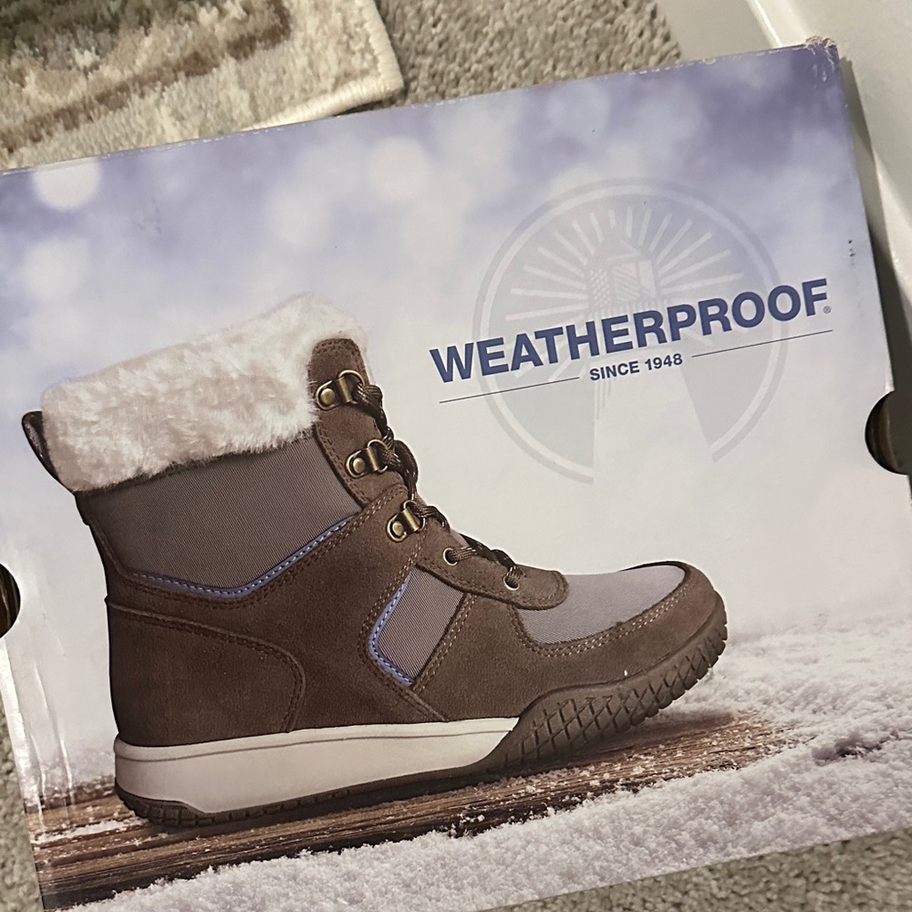 Weatherproof Tan and Cream Winter Boots